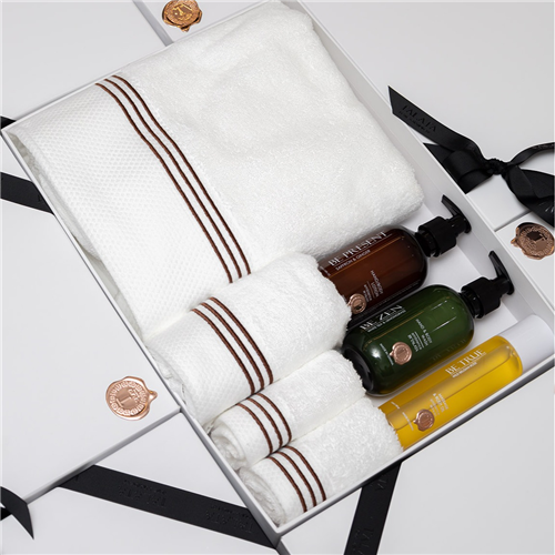 BE PRESENT - Spa Gift Set - Vogue