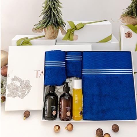 GIFT SET - 20 - TRUE - Towel Set + Bath & Body  - BLUE