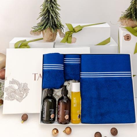 GIFT SET - 20 - PRESENT - Towel Set + Bath & Body - BLUE