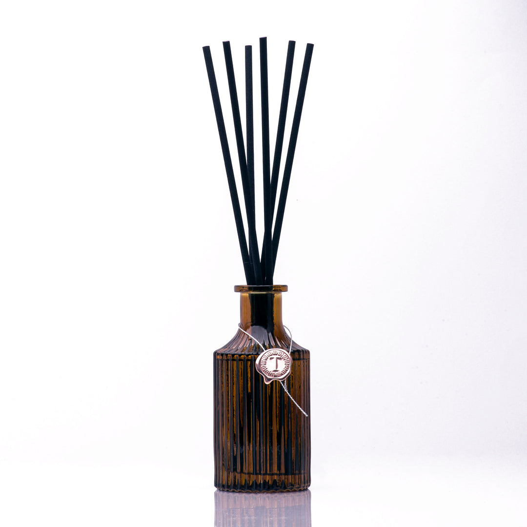 BE SEDUCTIVE REED DIFFUSER (GRAND)